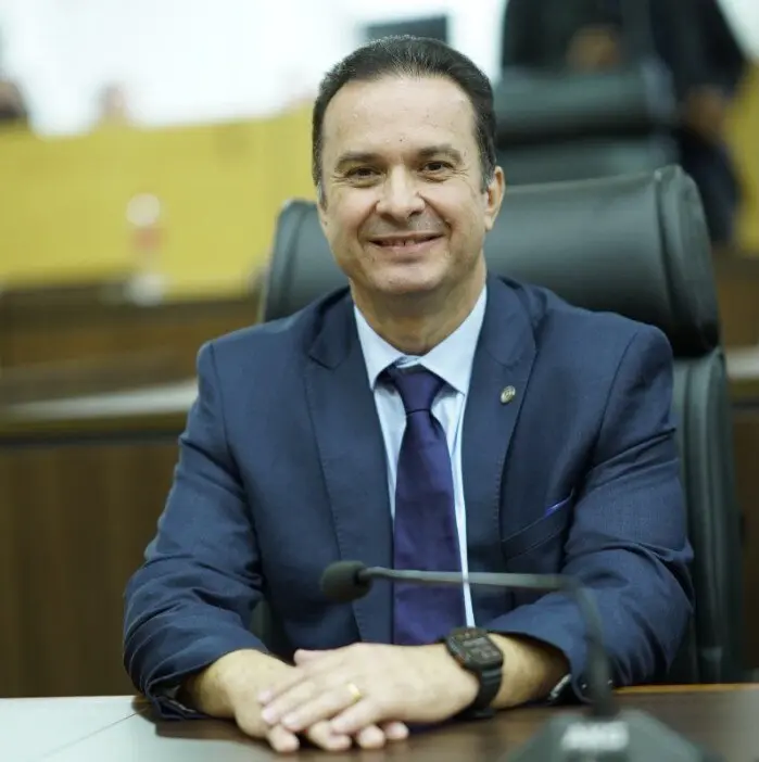 Da saúde à educação, leis de Dr. Luís do Hospital trazem benefícios aos rondonienses