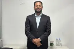 Democracia anacrônica? Uma democracia que não chega à mesa do trabalhador