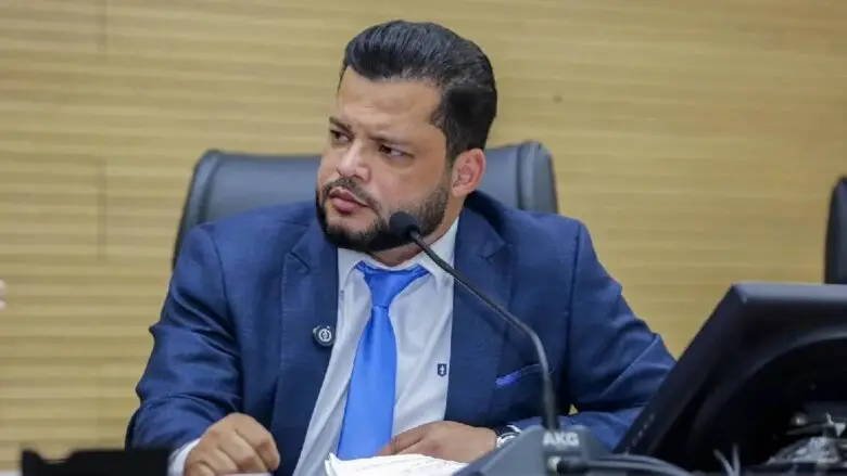 Deputado Edevaldo Neves parabeniza novos instrutores de Armamento e Tiro da Polícia Penal de Rondônia