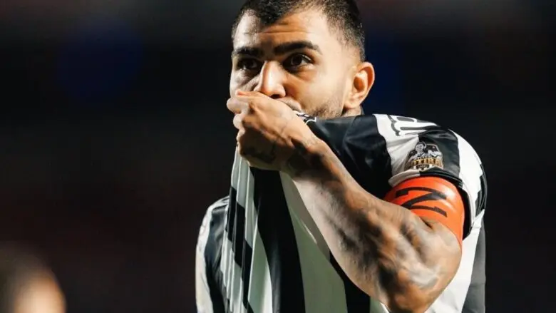 Diógenes brilha, Santos encerra jejum contra São Paulo e vence a 5ª seguida