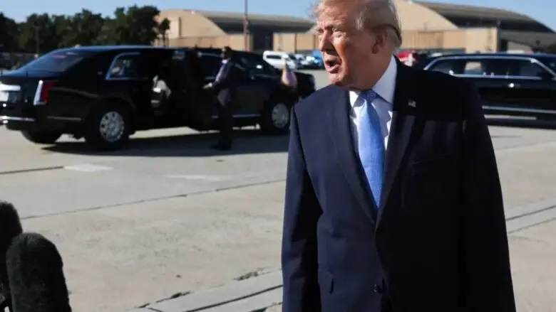Donald Trump evita apoiar declaração de Flávio Bolsonaro sobre eleição no Brasil após concessão de visto nos EUA