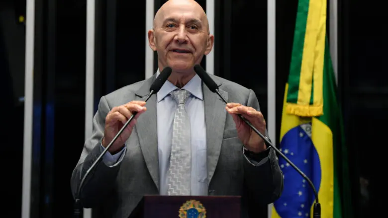 Emendas de Confúcio Moura à Medida Provisória ampliam adicional de fronteira e beneficiam servidores de Rondônia