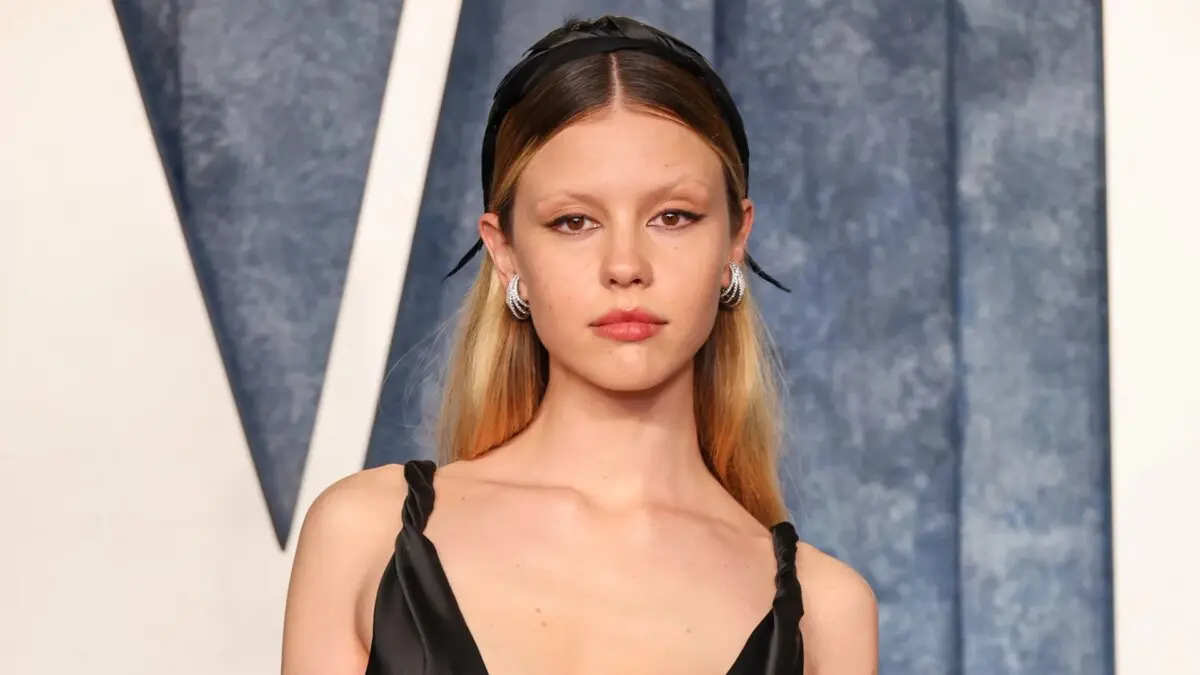 Equipe de Mia Goth denuncia foto gerada por IA com indireta a Shia LaBeouf e critica Instagram; Meta se pronuncia (Foto: Getty)
