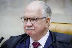 Fachin devolve investigação dos descontos do INSS a Mendonça