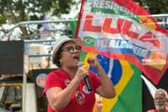 Fátima Cleide recebe manifestações de carinho e apoio durante carreata em Porto Velho