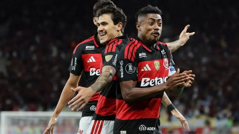 Flamengo recebe Estudiantes no Maracanã por vaga na final da Libertadores