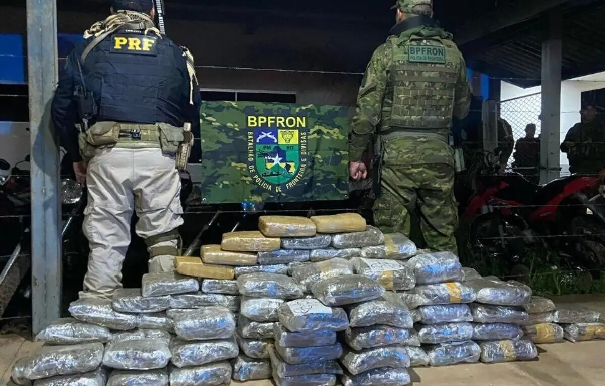 Forças de segurança apreendem mais de 100 kg de skunk avaliados em R$ 1,24 milhão