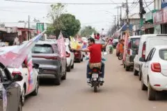 Fotos-“A hora da virada chegou”: carreata do time de Lula reúne centenas de veículos e empolga apoiadores