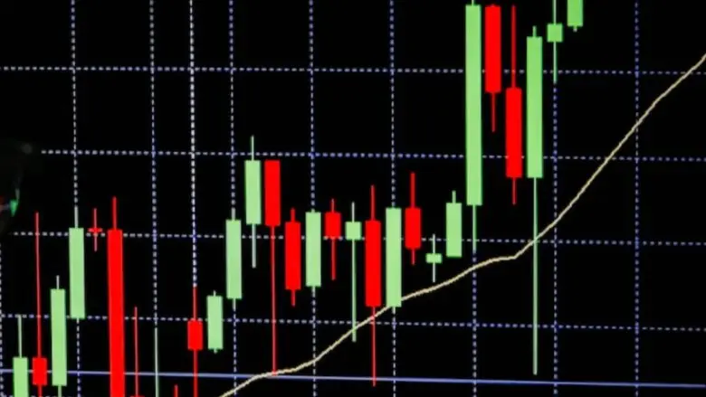 Fundos ligados à Bolsa brasileira disparam após liderança de Flávio