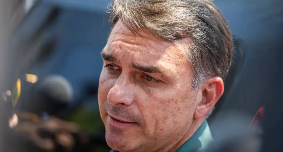 Governo argentino nega entrada de Flávio Bolsonaro na Argentina após rumores sobre voo privado