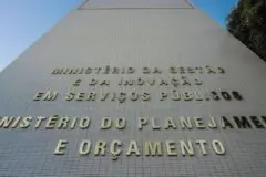 Governo federal libera crédito suplementar de R$ 5,1 bilhões para BPC, saúde e outros órgãos