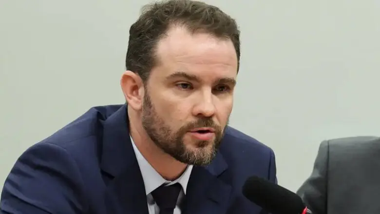 Governo Federal planeja enviar ao Congresso MP com alíquotas do Imposto Seletivo e renova subvenção do diesel