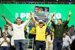Jaime Bagattoli e lideranças da direita promovem carreata do 22 pelo interior do estado