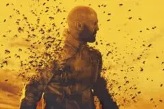 Jason Statham está de volta no trailer LEGENDADO da ação ‘Beekeeper 2: Sem Perdão’