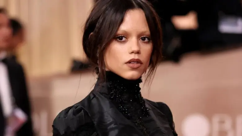 Jenna Ortega revela que pretende se afastar das séries após “Wandinha” e explica decisão (Foto: Getty)