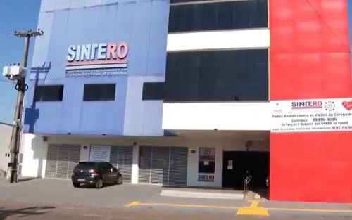 Justiça do Trabalho determina filiação de professora ao Sintero após recusa por críticas à gestão