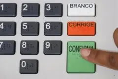 Justiça manda Meta tirar do ar posts que incentivam demissão por voto