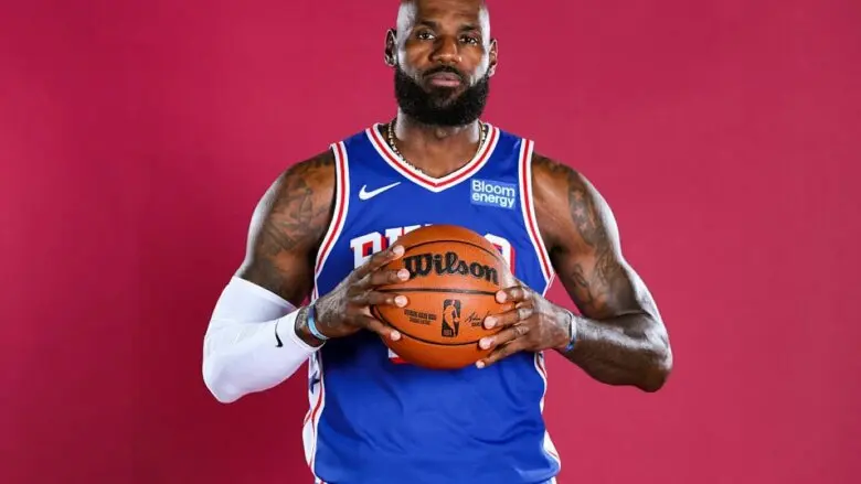 LeBron James tem preparação especial para estrear pelo Philadelphia 76ers