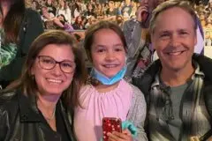 Legista revela causa da morte da filha de 13 anos do ator Chad Lowe Legista revela causa da morte da filha de 13 anos do ator Chad Lowe