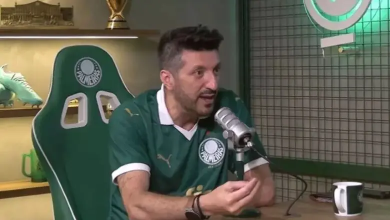 Leila Pereira, presidente do Palmeiras, presta homenagens a Lito Sousa