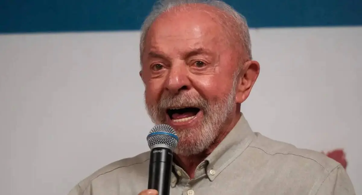 Lula aceita condições de Flávio Bolsonaro e impõe prazo para abertura simultânea de sigilos no TSE