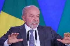 Lula defende redução da maioridade penal para 16 anos em crimes hediondos