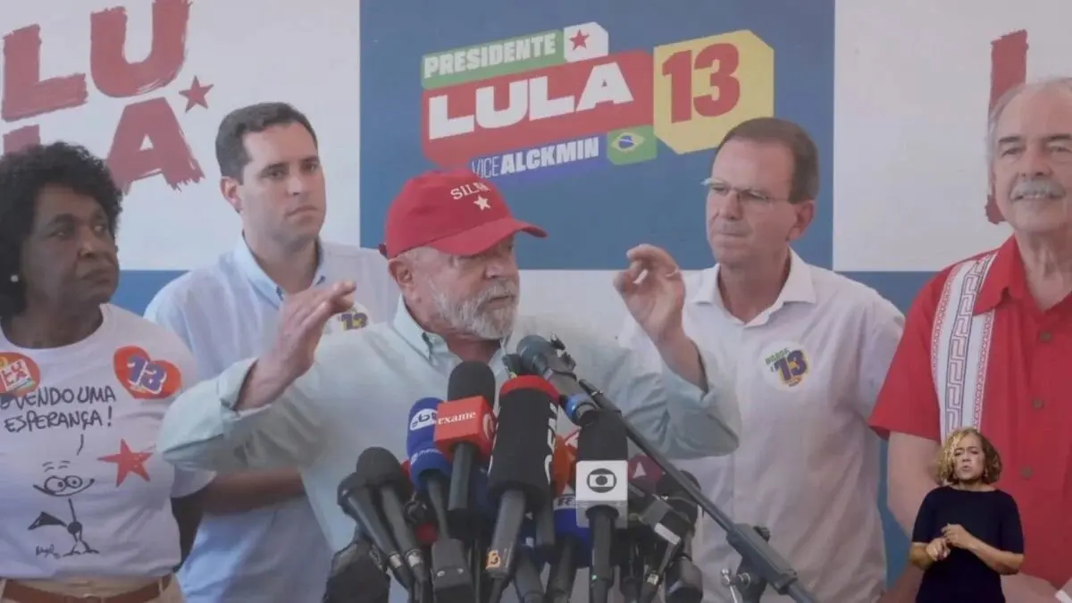 Lula diz que vai brigar para retomar ilha de Richarlison