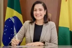 Mailza Assis é reeleita governadora do Acre