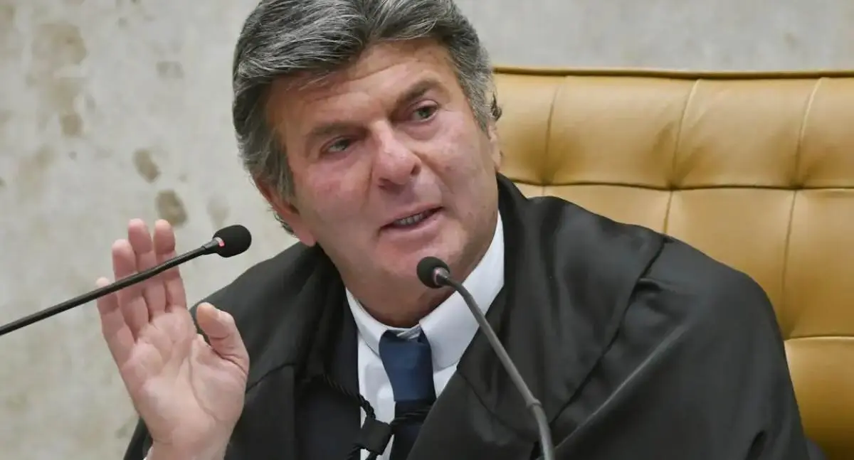 Ministro Luiz Fux dá prazo para AGU se manifestar sobre pedidos de retomada das apostas online