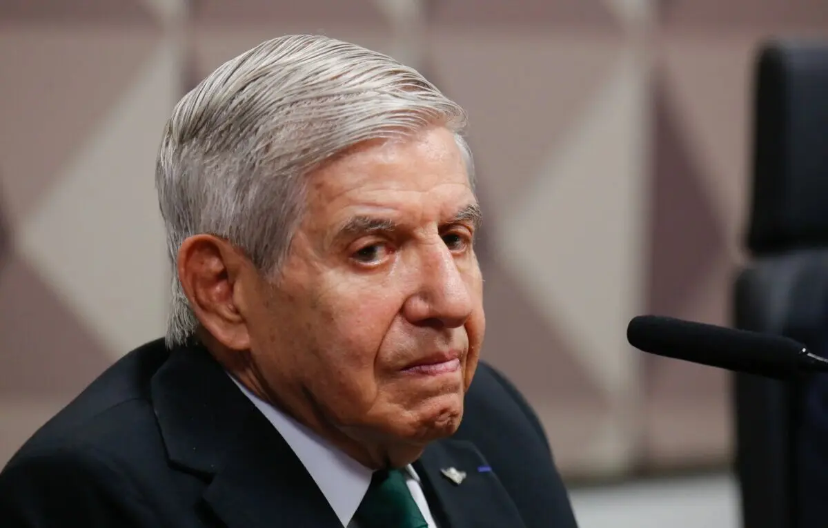 Moraes autoriza Heleno a fazer tratamento por ondas de choque