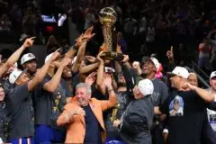 NBA começa nesta terça (20/10) com entrega de anéis e LeBron James no 76ers