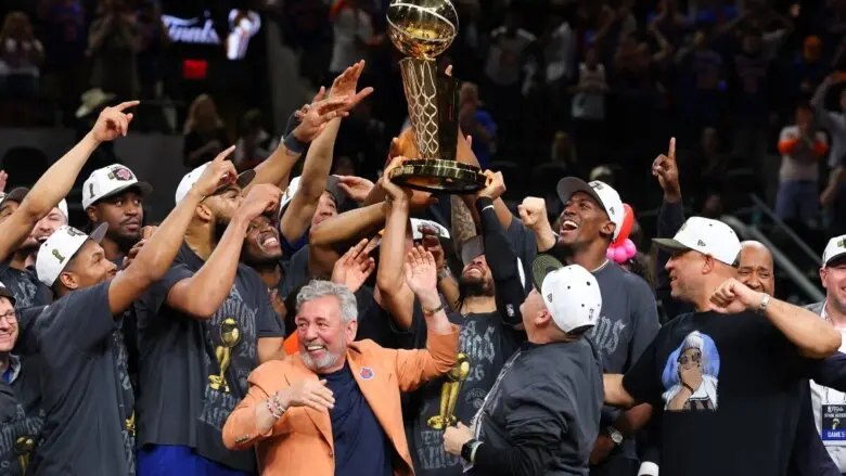NBA começa nesta terça (20/10) com entrega de anéis e LeBron James no 76ers
