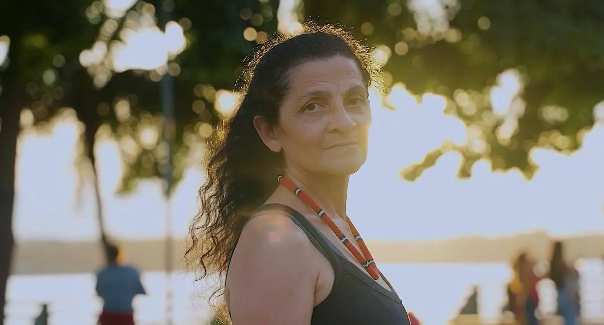 Neidinha Suruí, candidata ao Senado, segue com nome na urna após decisão sobre suplente