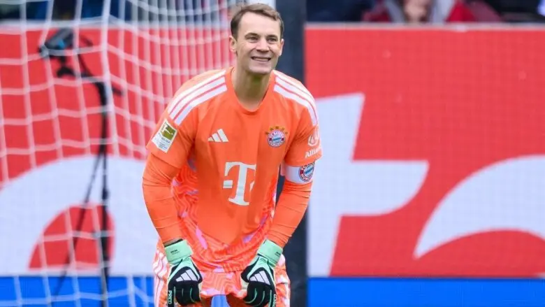 Neuer tem falha bizarra e Bayern de Munique empata com Augsburg