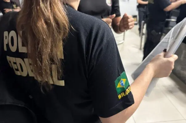 Operação Fogo Cruzado mira comércio ilegal de armas e munições