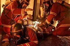 Os Bombeiros: filme é inspirado em tragédia real que matou seis em 2001