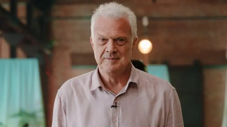 Pedro Bial revela problema de saúde causado pelo cigarro e desabafa: “Sou um arrependimento ambulante” (Foto: Globo/ Giovanna Figueiró)