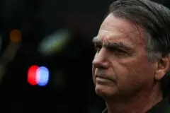 PGR emite parecer favorável para que Flávio Bolsonaro retome visitas ao pai em prisão domiciliar