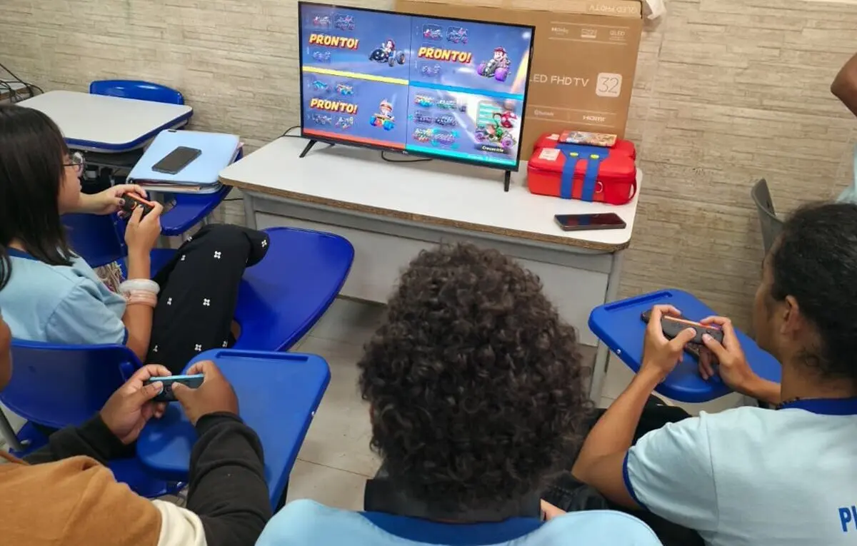 Professor usa games e cultura geek para ensinar na rede pública do DF