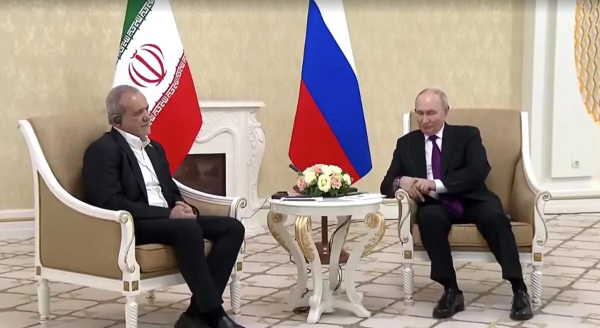 Putin diz ao presidente do Irã que Rússia quer ajudar a resolver a guerra