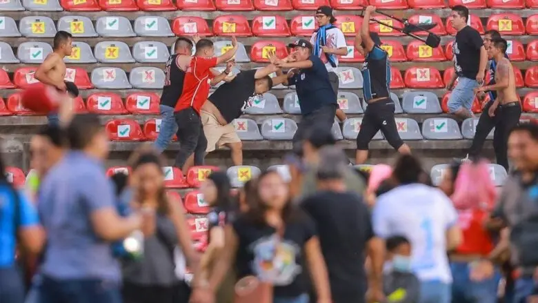 Querétaro x Atlas: série relembra noite de violência no México. Veja fotos