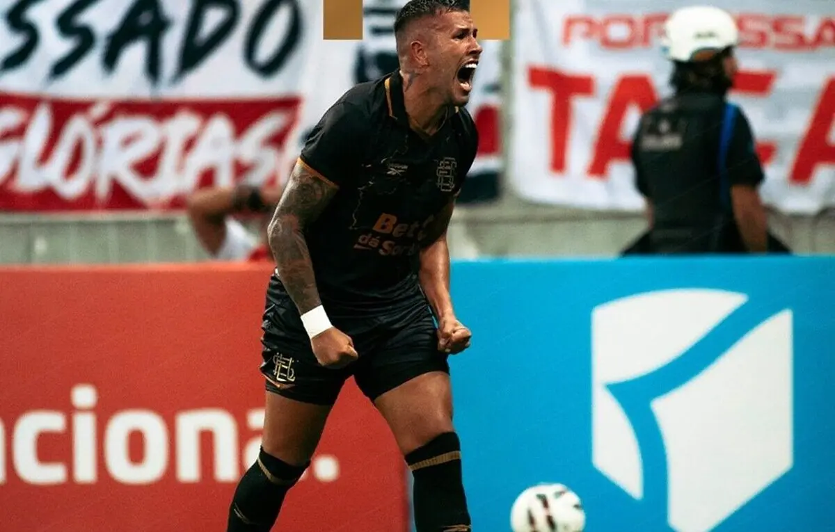 Santa Cruz empata com o Maringá e garante acesso para a Série B