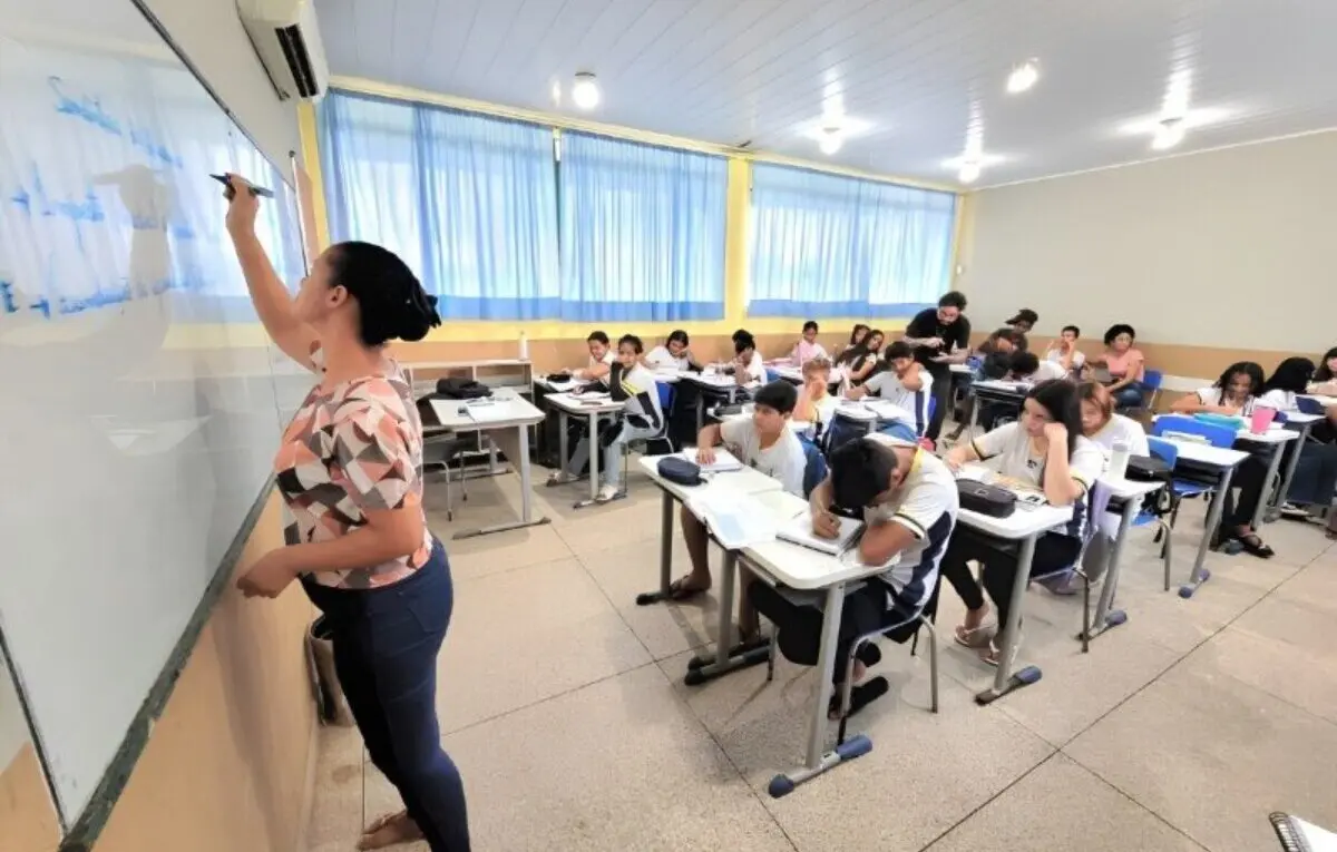 Seduc antecipa feriado escolar do Dia do Professor para a próxima terça-feira em Rondônia
