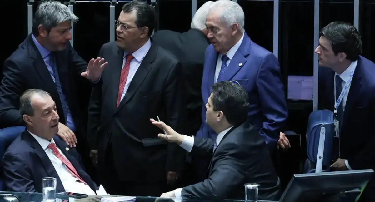 Senado aprova calendário especial para acelerar votação da PEC da Segurança Pública em plenário