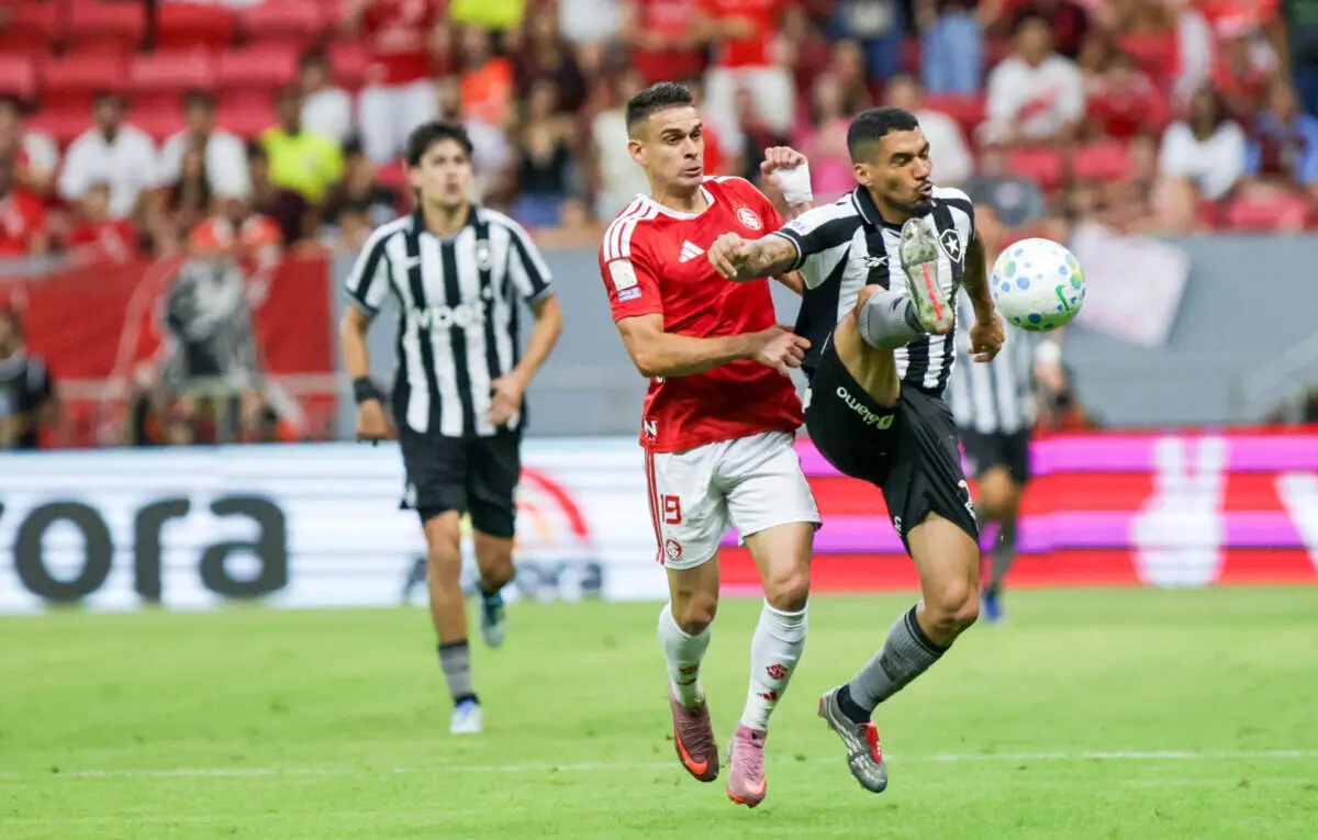 Sete jogos da 32ª rodada do Brasileirão serão disputados neste sábado