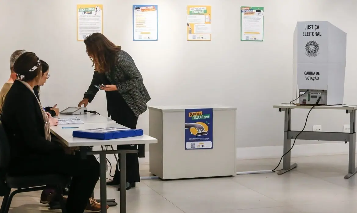 TRE alerta eleitores sobre mudanças em locais de votação de 17 municípios de Rondônia; confira lista