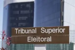 TSE barra anúncios de Lula contra Flávio sobre escala 6×1