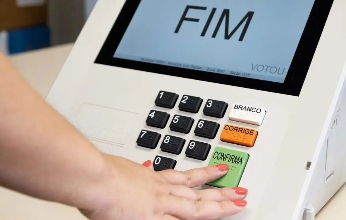 TSE informa que 1.551 urnas precisaram ser substituídas no segundo turno