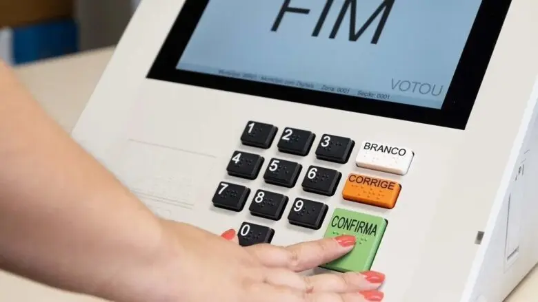 TSE informa que 1.551 urnas precisaram ser substituídas no segundo turno