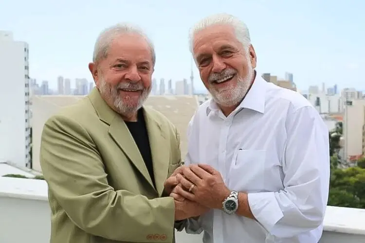 “Tudo que Jaques Wagner quer é depor”, diz Lula sobre caso Master